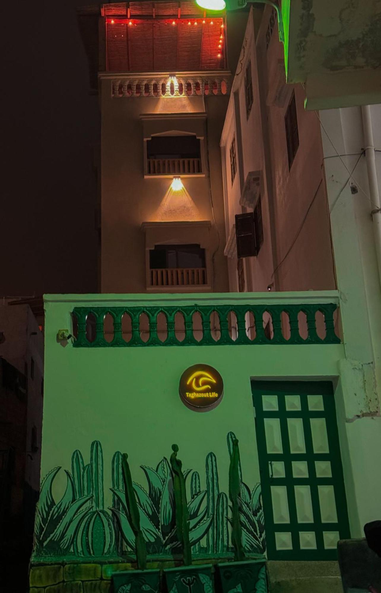Хостел Taghazout Life Экстерьер фото